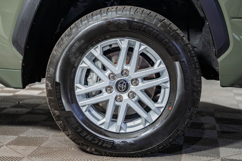 2023 Toyota Tundra SR5 w/ Premium Pack