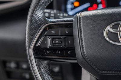 2023 Toyota Tundra SR5 w/ Premium Pack