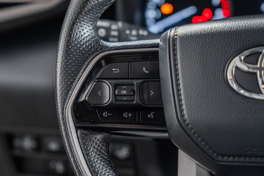 2023 Toyota Tundra SR5 w/ Premium Pack