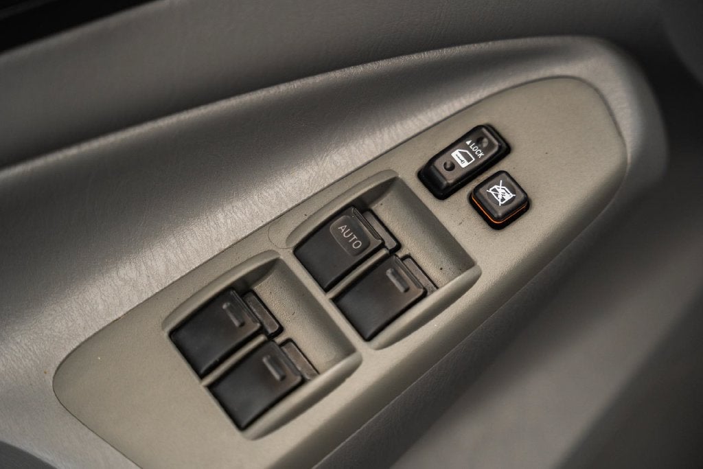 2011 Toyota Tacoma Base V6