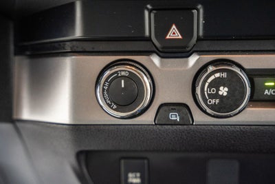 2019 Toyota Tacoma SR V6
