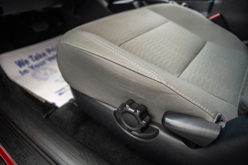 2019 Toyota Tacoma SR V6