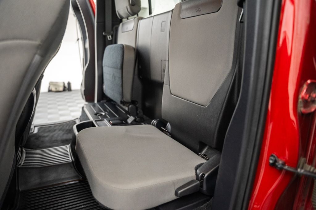2019 Toyota Tacoma SR V6