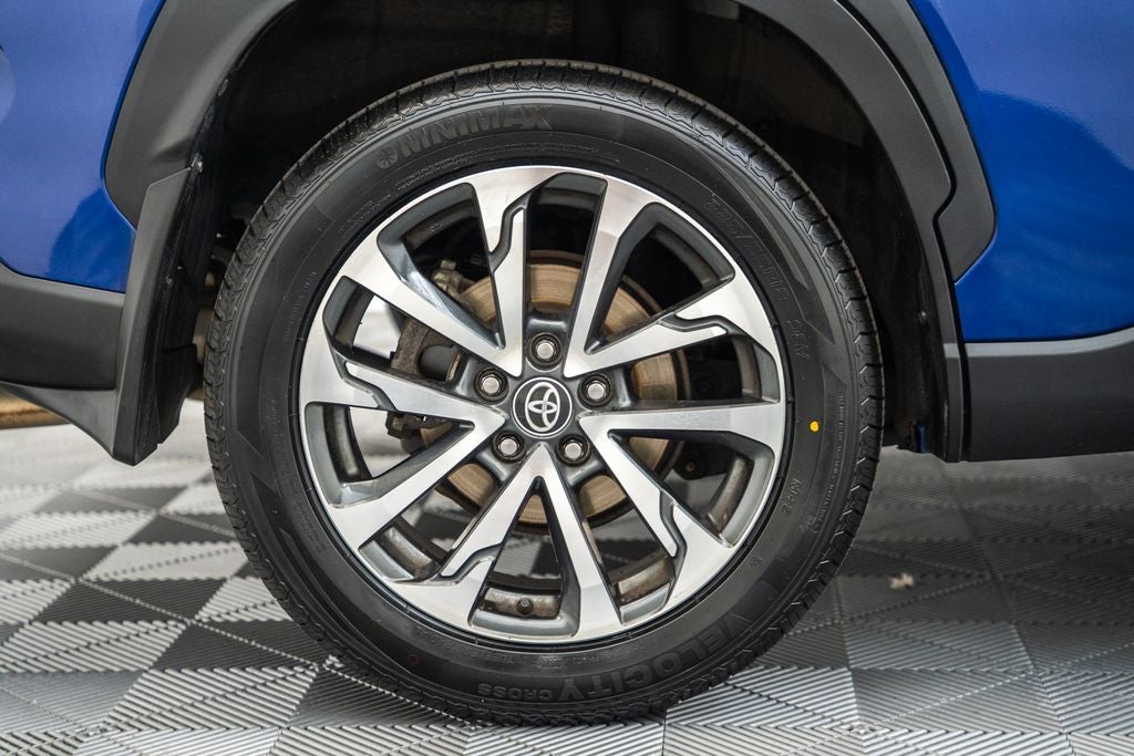 2022 Toyota Corolla Cross XLE