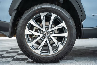 2024 Toyota Corolla Cross XLE