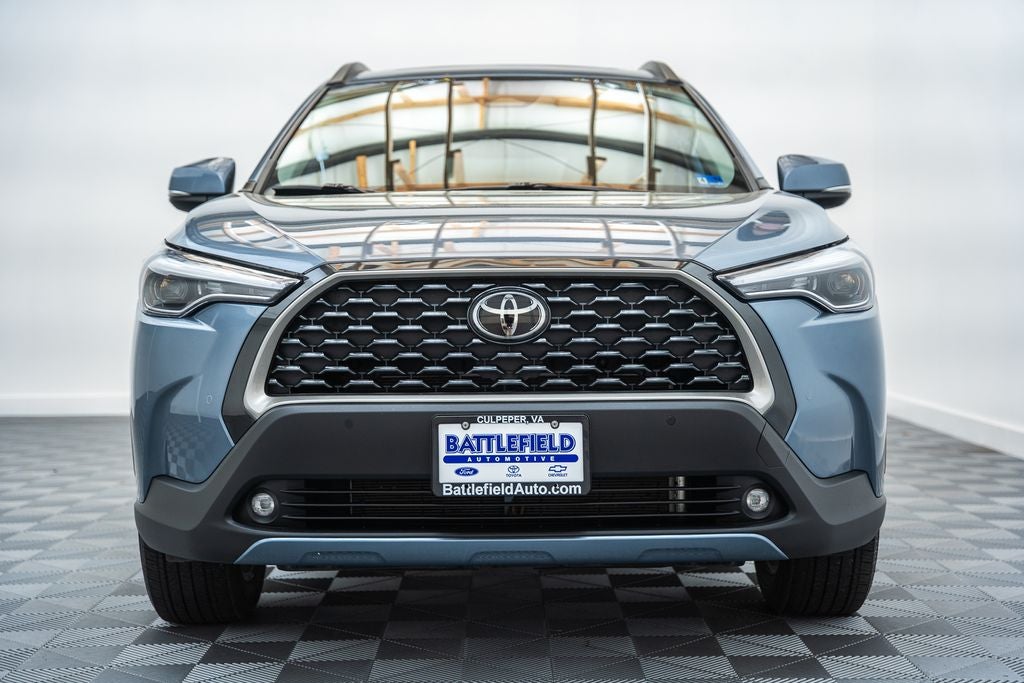 2024 Toyota Corolla Cross XLE