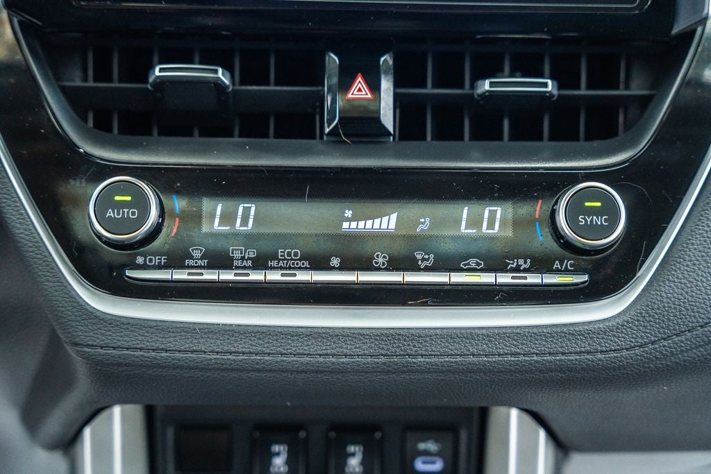 2024 Toyota Corolla Cross XLE