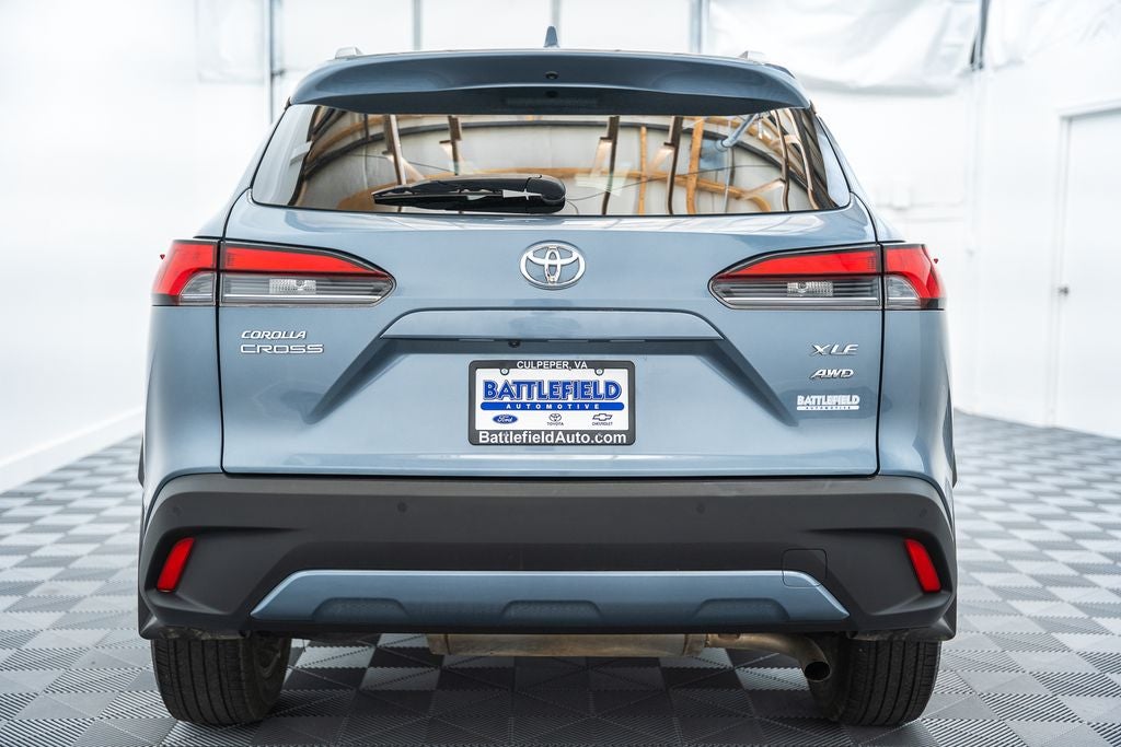 2024 Toyota Corolla Cross XLE