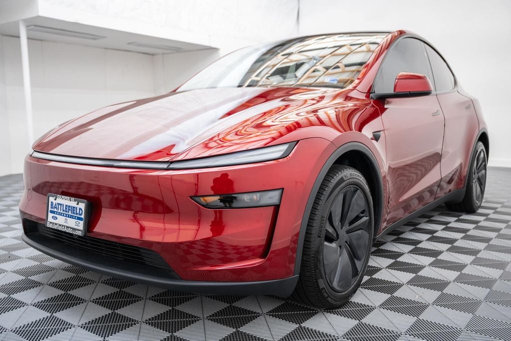 2026 Tesla Model Y Premium LONG RANGE