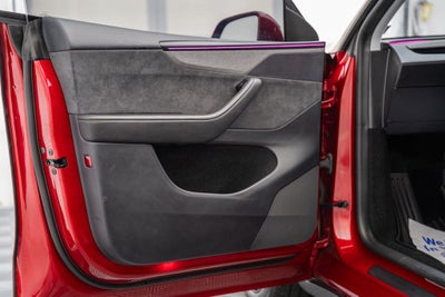 2026 Tesla Model Y Premium LONG RANGE
