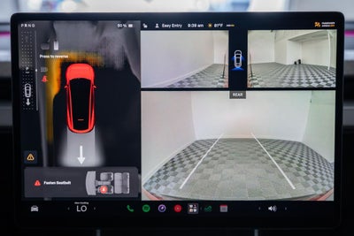 2026 Tesla Model Y Premium LONG RANGE