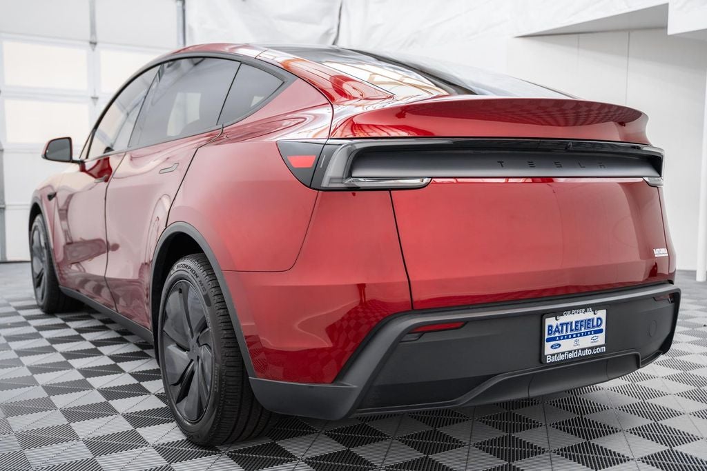2026 Tesla Model Y Premium LONG RANGE