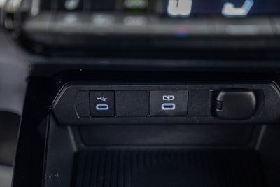 2023 Toyota Prius XLE