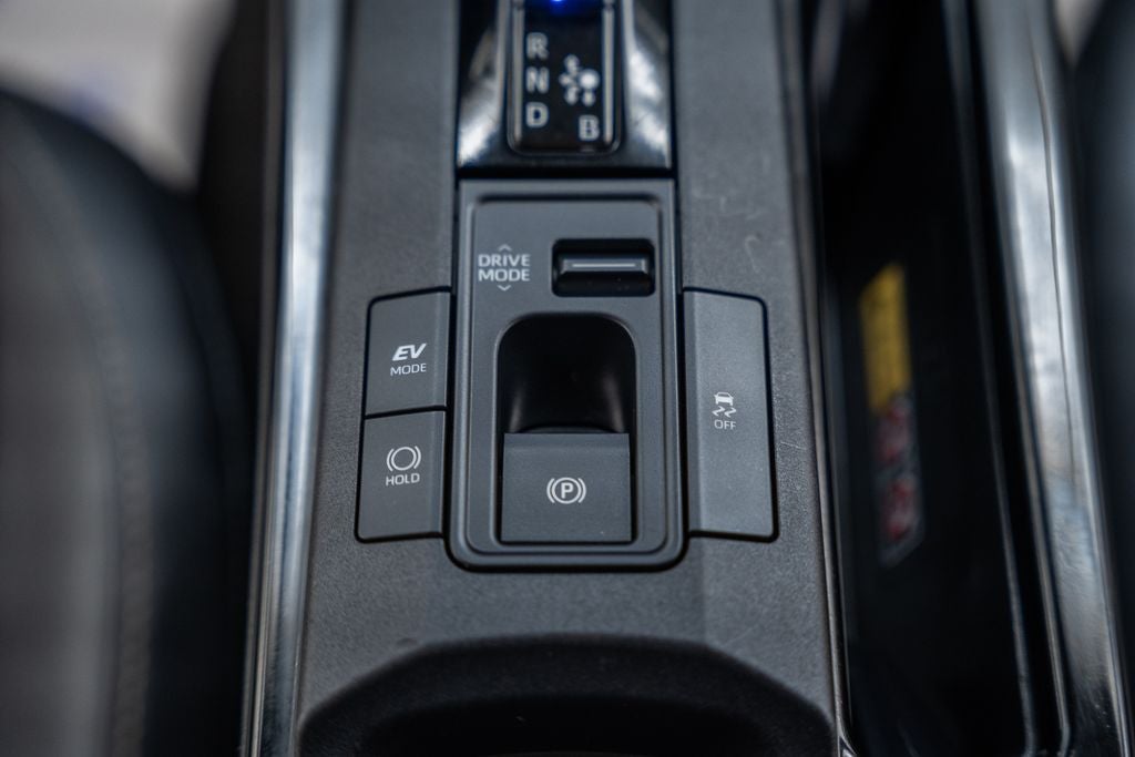 2023 Toyota Prius XLE