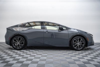 2023 Toyota Prius XLE