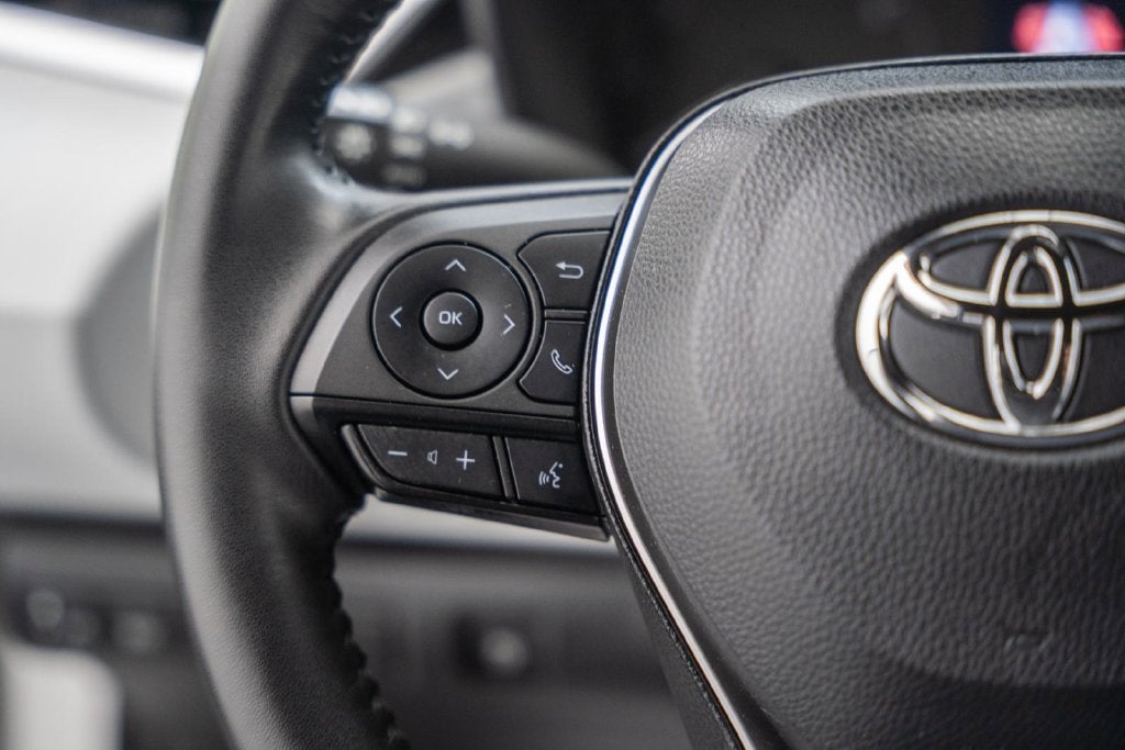 2024 Toyota Corolla Hybrid SE