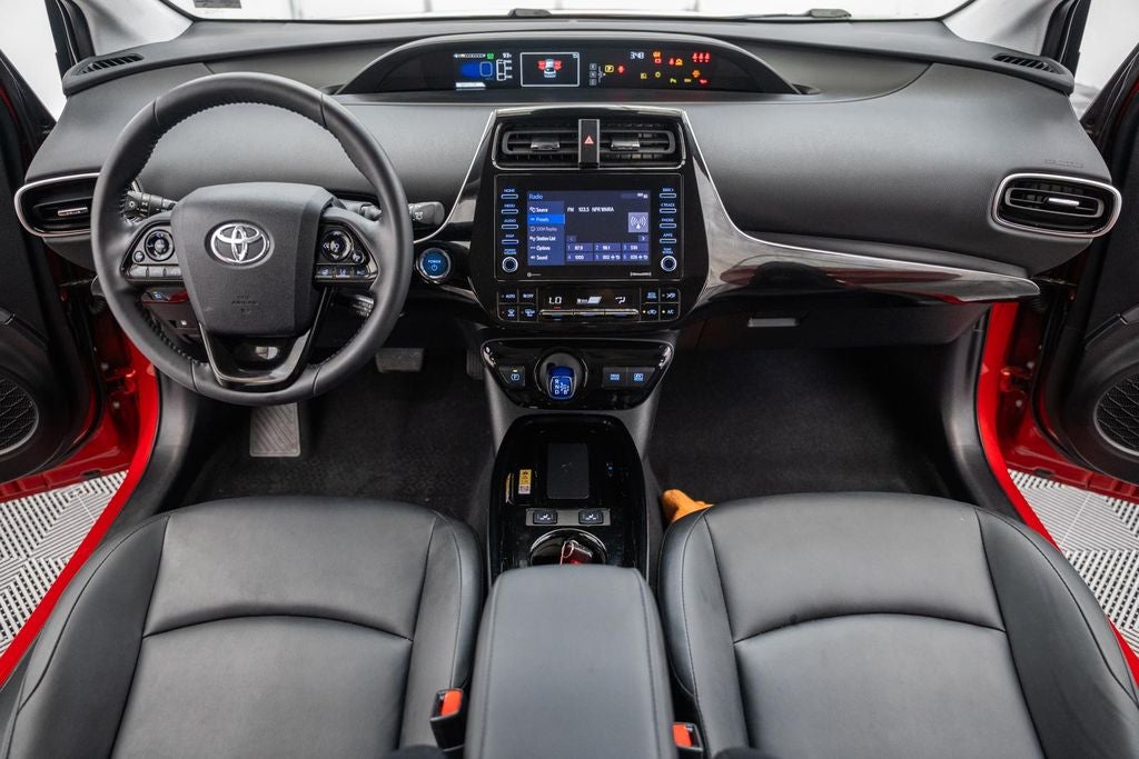 2022 Toyota Prius XLE