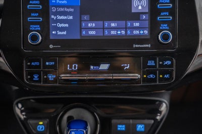 2022 Toyota Prius XLE