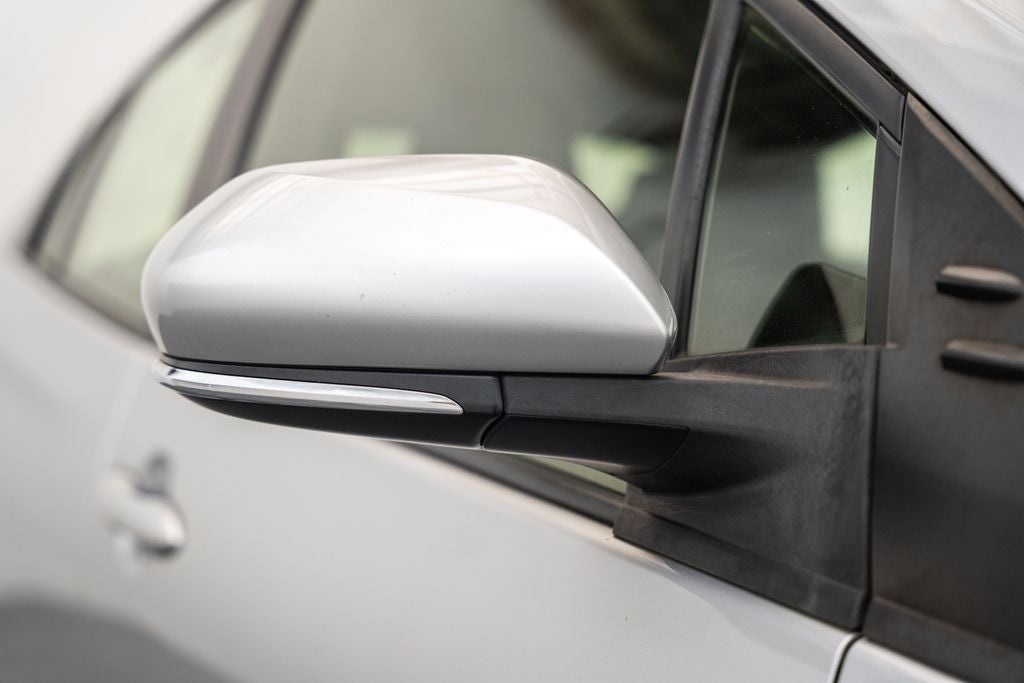 2016 Toyota Prius Two