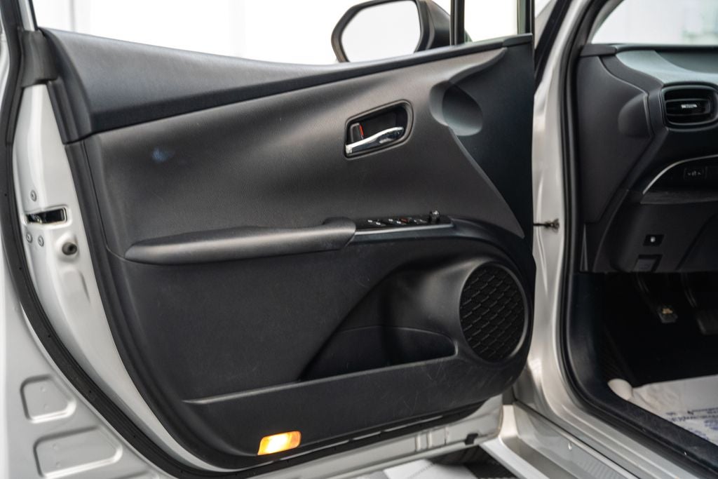 2016 Toyota Prius Two