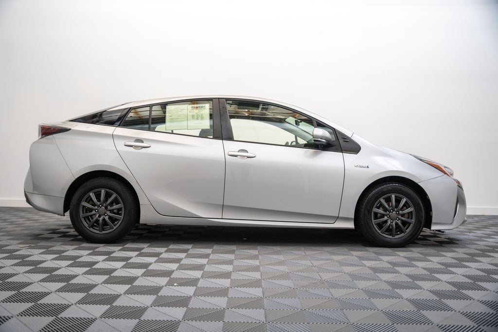 2016 Toyota Prius Two
