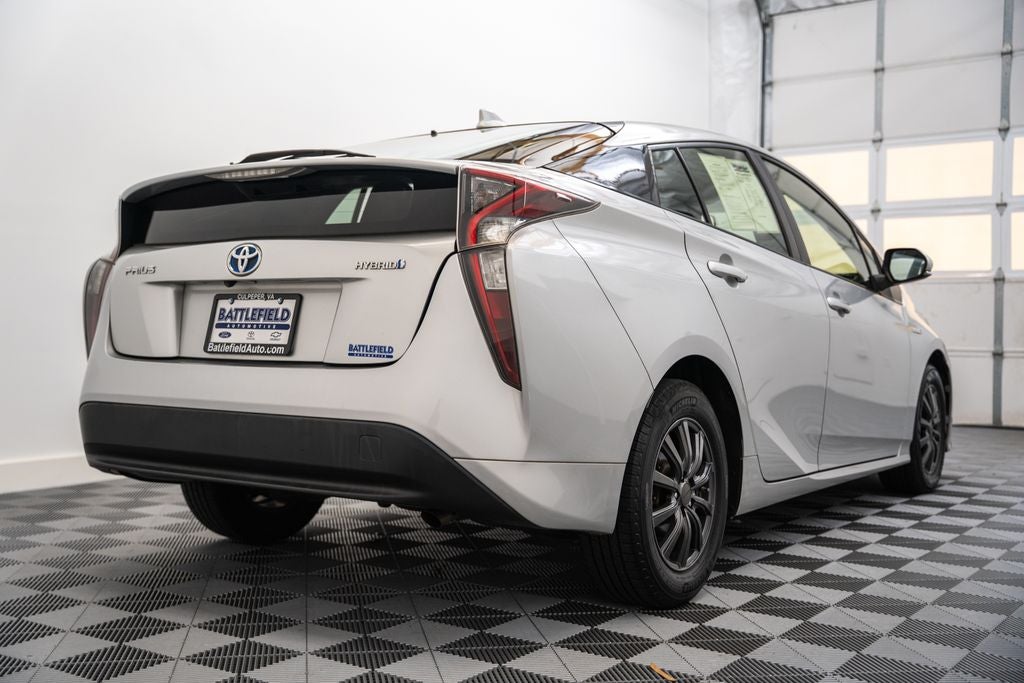 2016 Toyota Prius Two