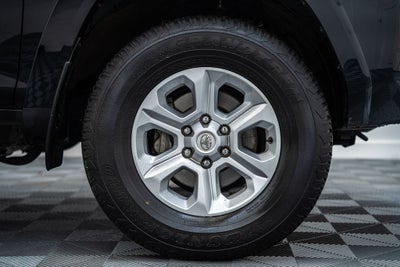 2022 Toyota 4Runner SR5