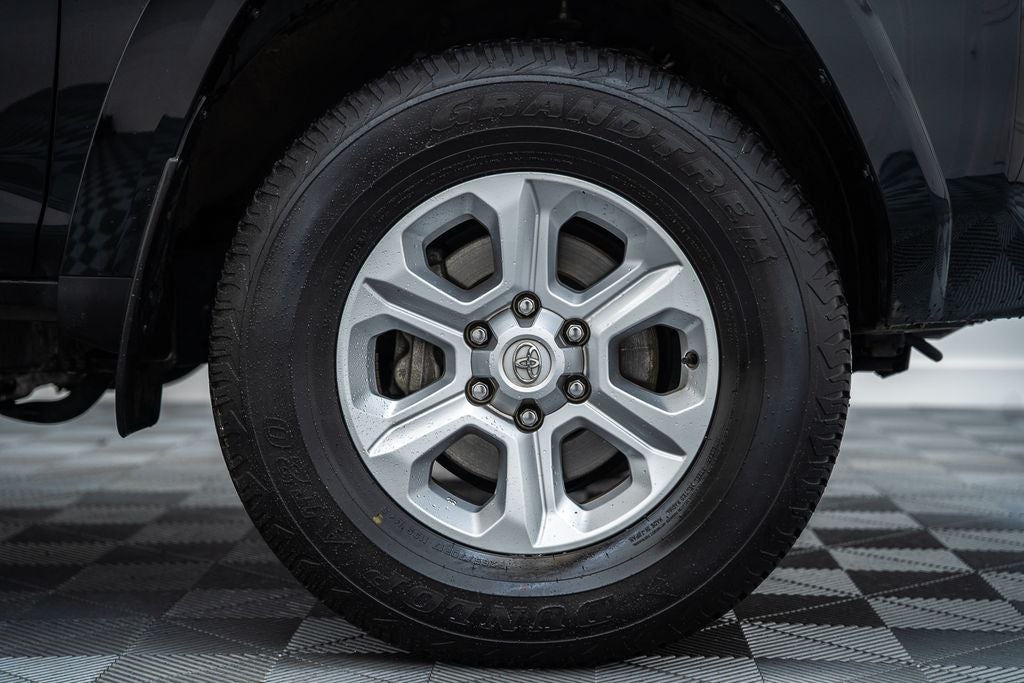 2022 Toyota 4Runner SR5