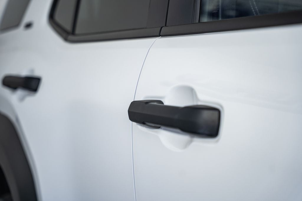 2025 Toyota 4Runner SR5 w/ 3rd Row