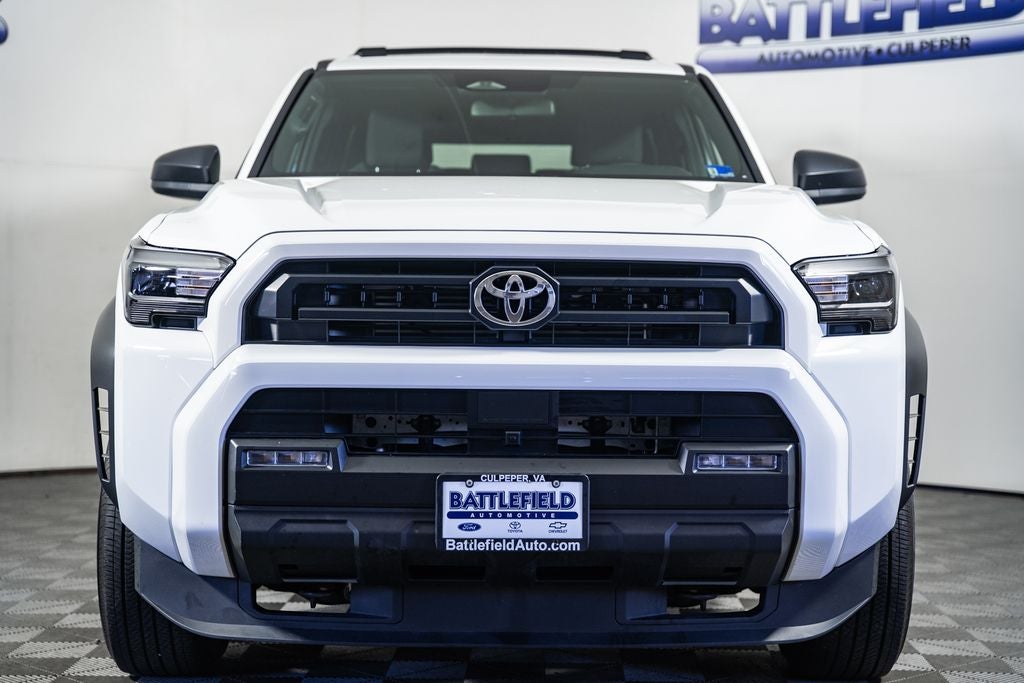 2025 Toyota 4Runner SR5 w/ 3rd Row