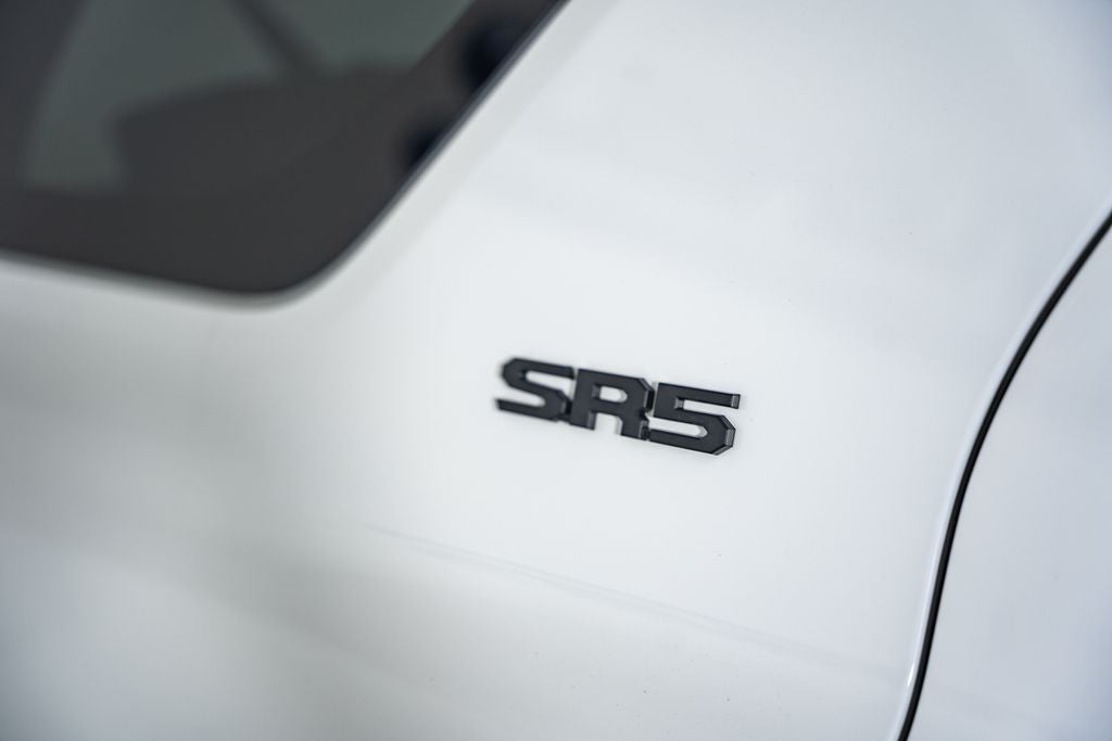 2025 Toyota 4Runner SR5 w/ 3rd Row