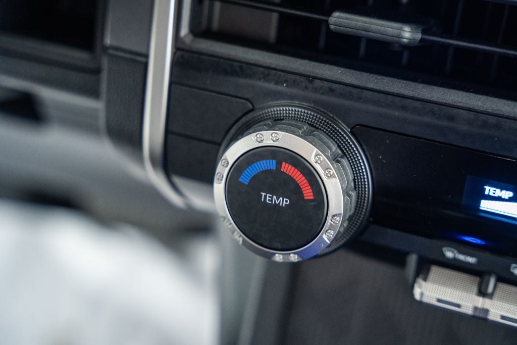 2025 Toyota 4Runner SR5 w/ 3rd Row