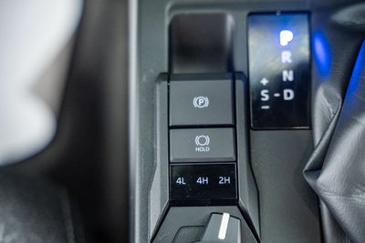 2025 Toyota 4Runner SR5 w/ 3rd Row