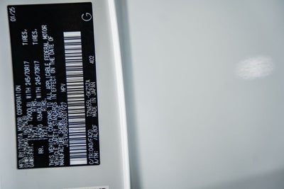 2025 Toyota 4Runner SR5 w/ 3rd Row