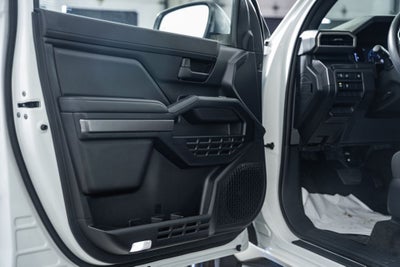 2025 Toyota 4Runner SR5 w/ 3rd Row