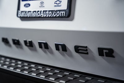 2025 Toyota 4Runner SR5 w/ 3rd Row