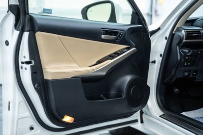 2020 Lexus IS 300