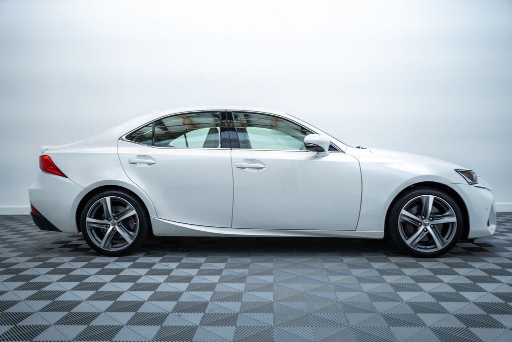 2020 Lexus IS 300