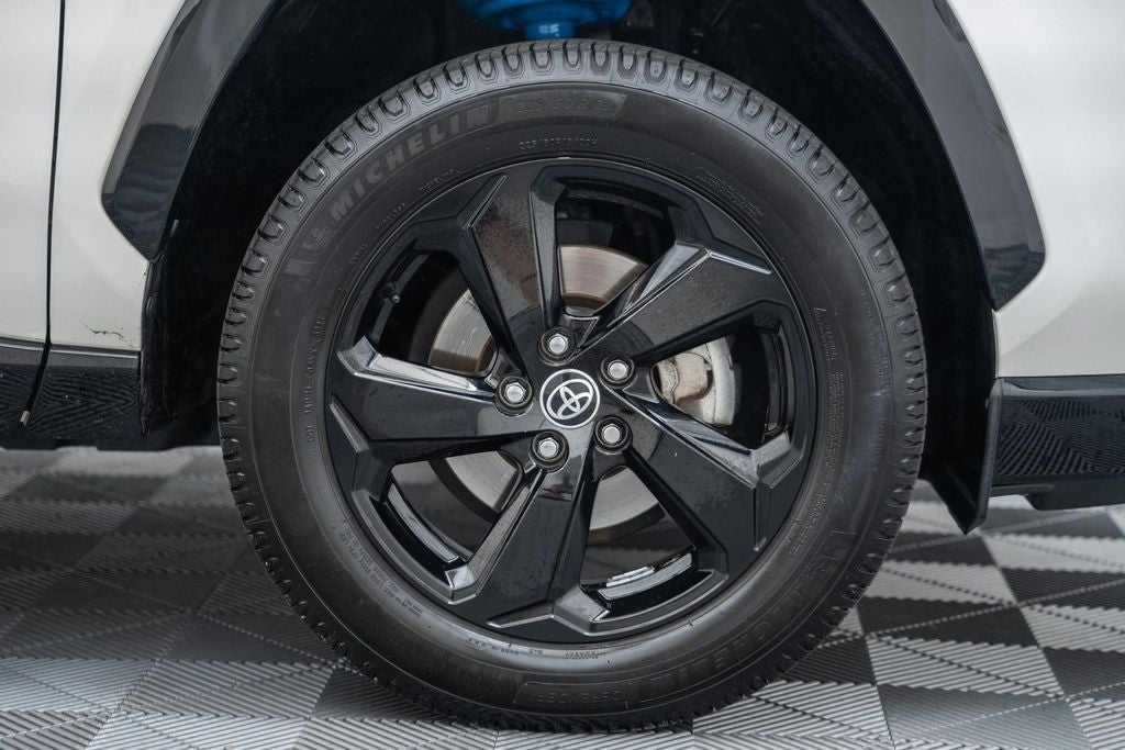 2021 Toyota RAV4 Hybrid XSE