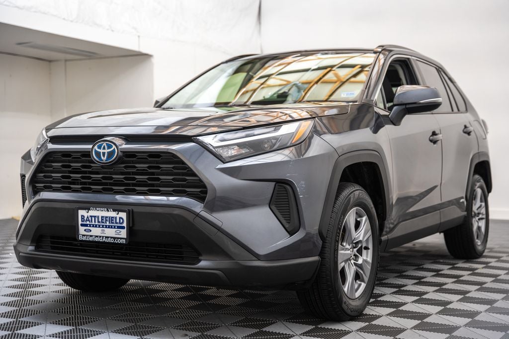 2024 Toyota RAV4 Hybrid XLE
