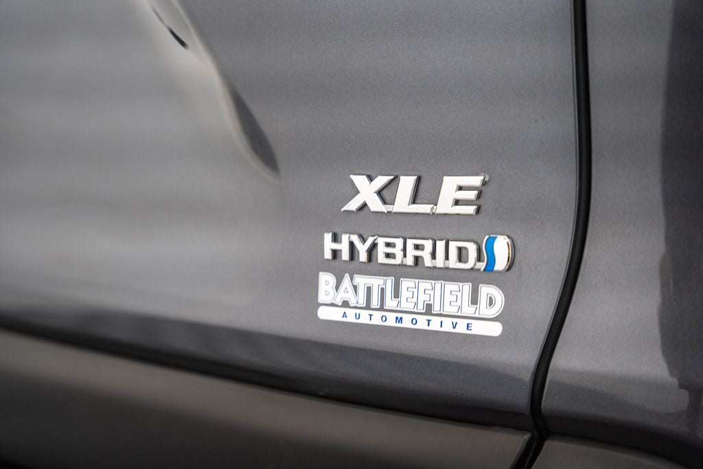 2024 Toyota RAV4 Hybrid XLE