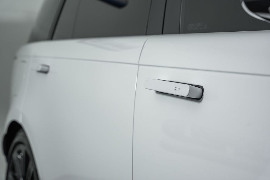 2023 Land Rover Range Rover Autobiography