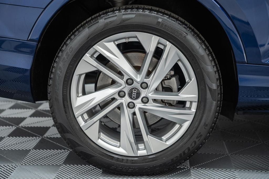 2022 Audi Q7 55 Premium Plus quattro