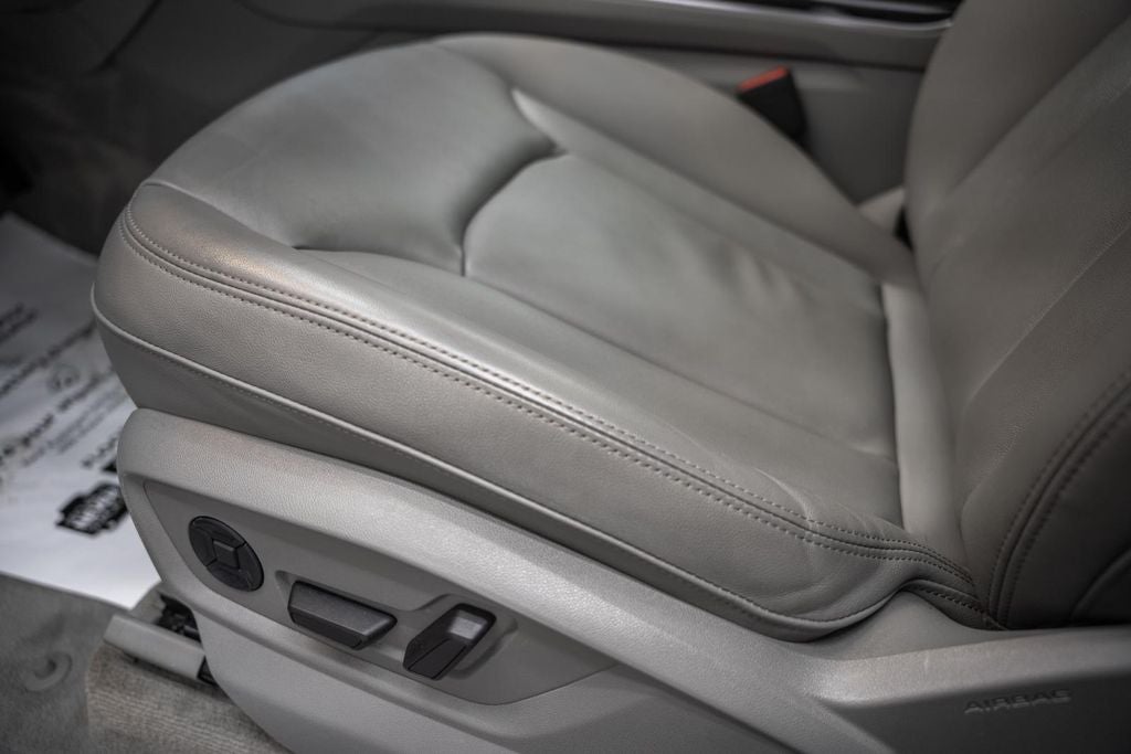 2022 Audi Q7 55 Premium Plus quattro