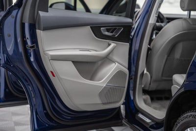 2022 Audi Q7 55 Premium Plus quattro