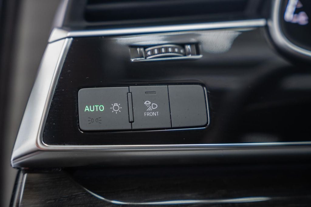 2022 Audi Q7 55 Premium Plus quattro