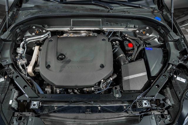 2022 Volvo XC60 B6 Inscription