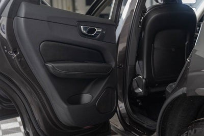 2022 Volvo XC60 B6 Inscription