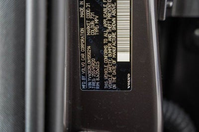 2022 Volvo XC60 B6 Inscription