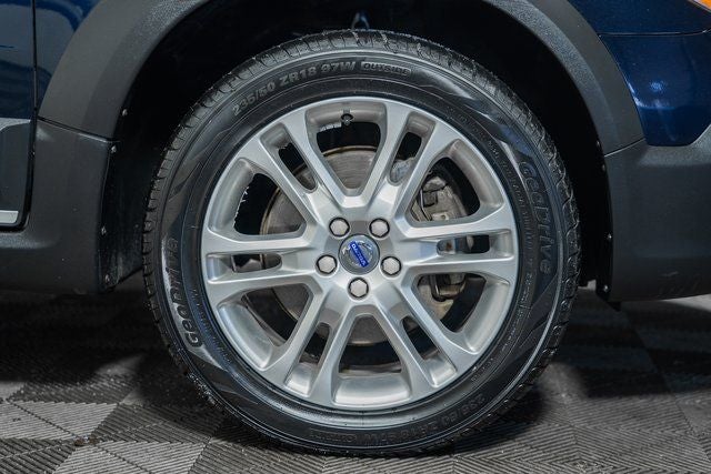 2016 Volvo XC70 T5 Platinum